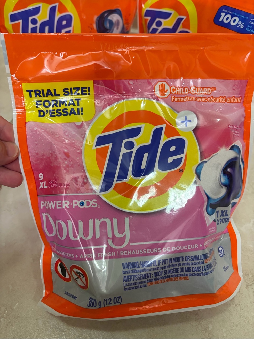 Tide PODS 3-in-1 Laundry Pacs Assorted Scents (Pink, Blue, Purple) - Picture 2 of 4